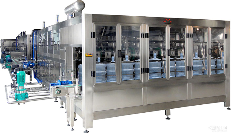 桶裝純凈水灌裝機(jī)直銷，就找專業(yè)的翔宇廠家